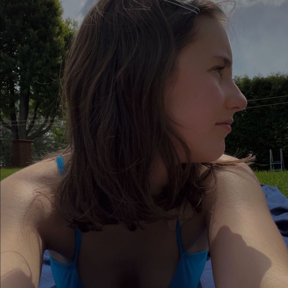 Meet your Posher, Rosalie - Picture 3 of 3